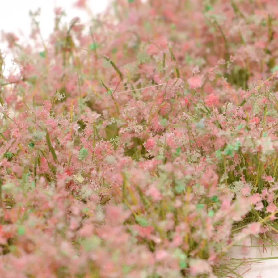 Preview: Hohe Wildgrasbüschel 12 mm – Mohnmix - natürliche hohe Vegetation für Diorama und Tabletop Landschaften