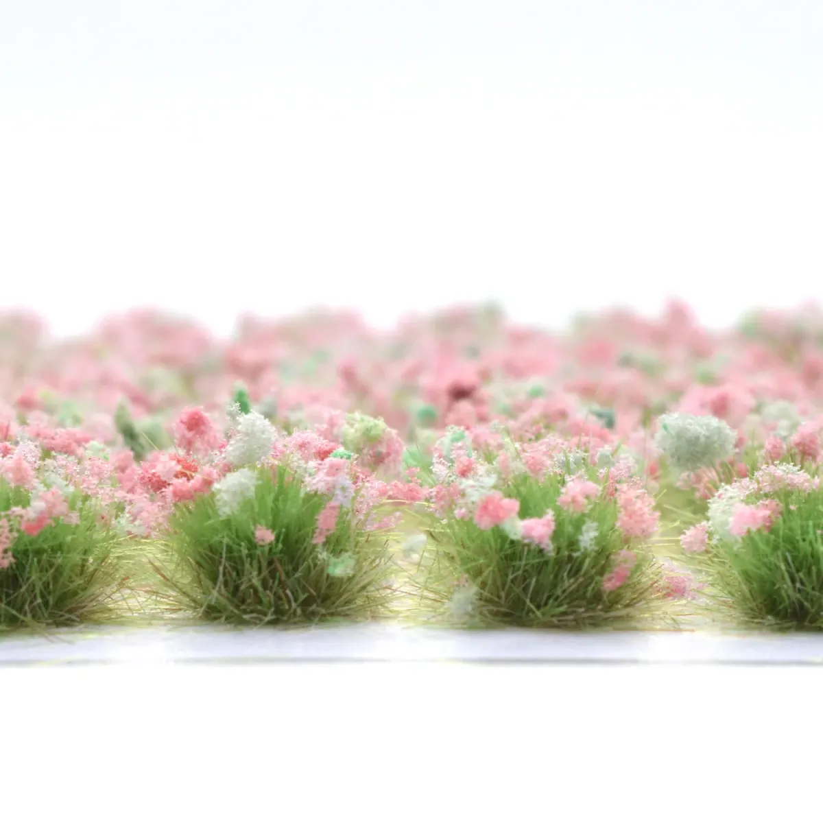 Grasbüschel 10 mm - Wildmohn - für Diorama -Modelleisenbahn - Tabletop Gelände – realistische Miniaturvegetation