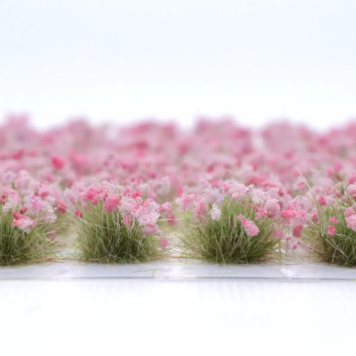 Grasbüschel 10 mm - Pfingstglanz - für Diorama -Modelleisenbahn - Tabletop Gelände – realistische Miniaturvegetation