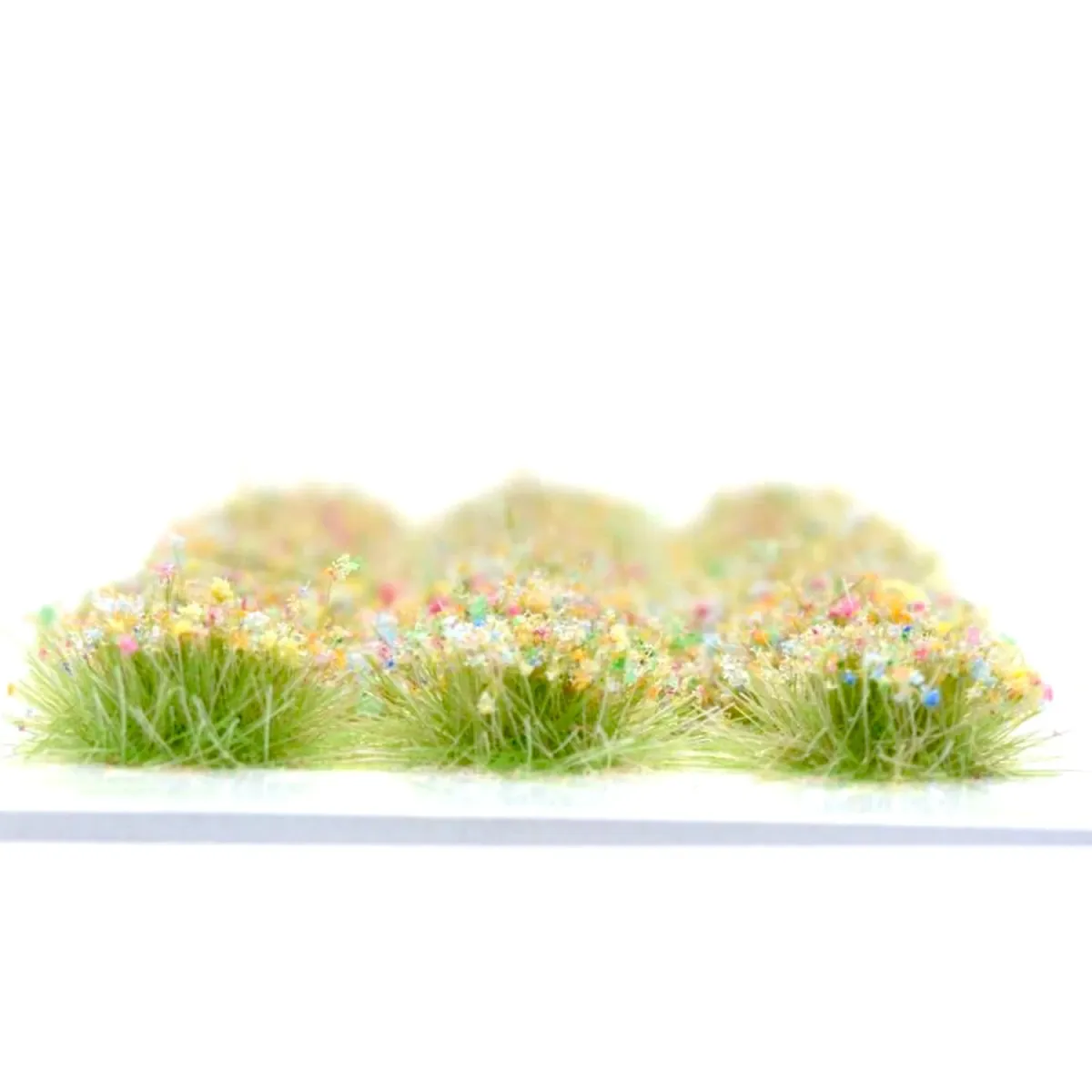 Klassische Grasbüschel 4–6 mm - Sommerwiese - realistische Standard-Vegetation für Modellbau und Tabletop Gelände