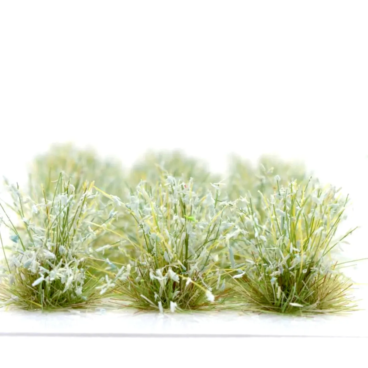 Hohe Wildgrasbüschel 12 mm –Frühlingsflor - natürliche hohe Vegetation für Diorama und Tabletop Landschaften