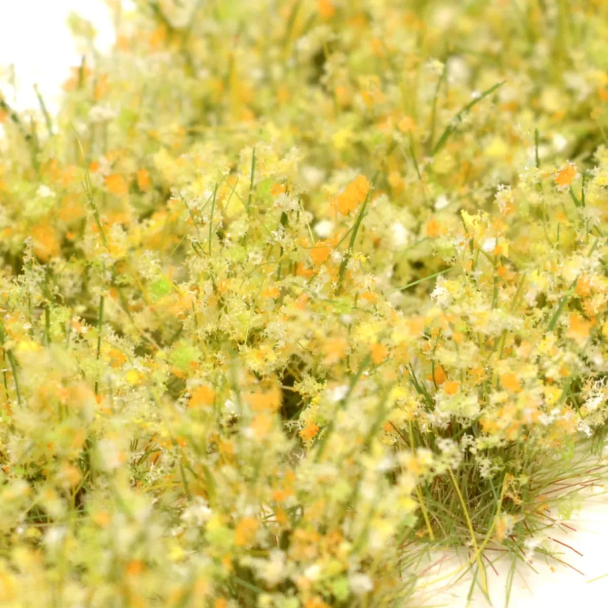 Hohe Wildgrasbüschel 12 mm – Frühlingsmix - natürliche hohe Vegetation für Diorama und Tabletop Landschaften