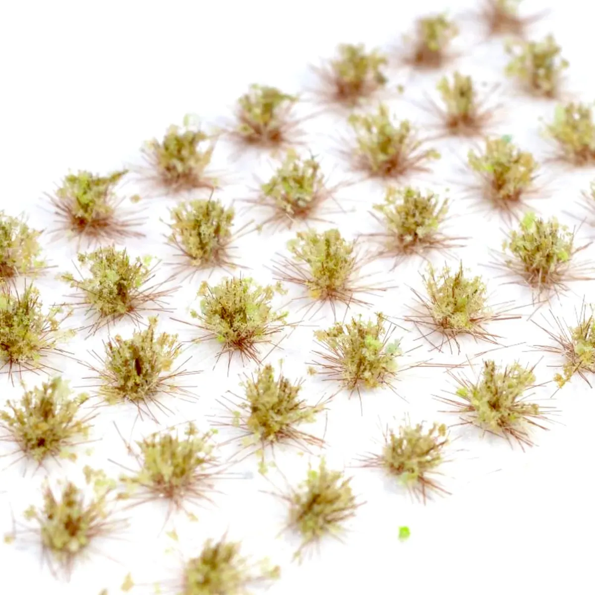 Feine Grasbüschel 2–4 mm - Herbstglanz - niedrige Miniatur Vegetation für Diorama, Tabletop und Modelleisenbahn