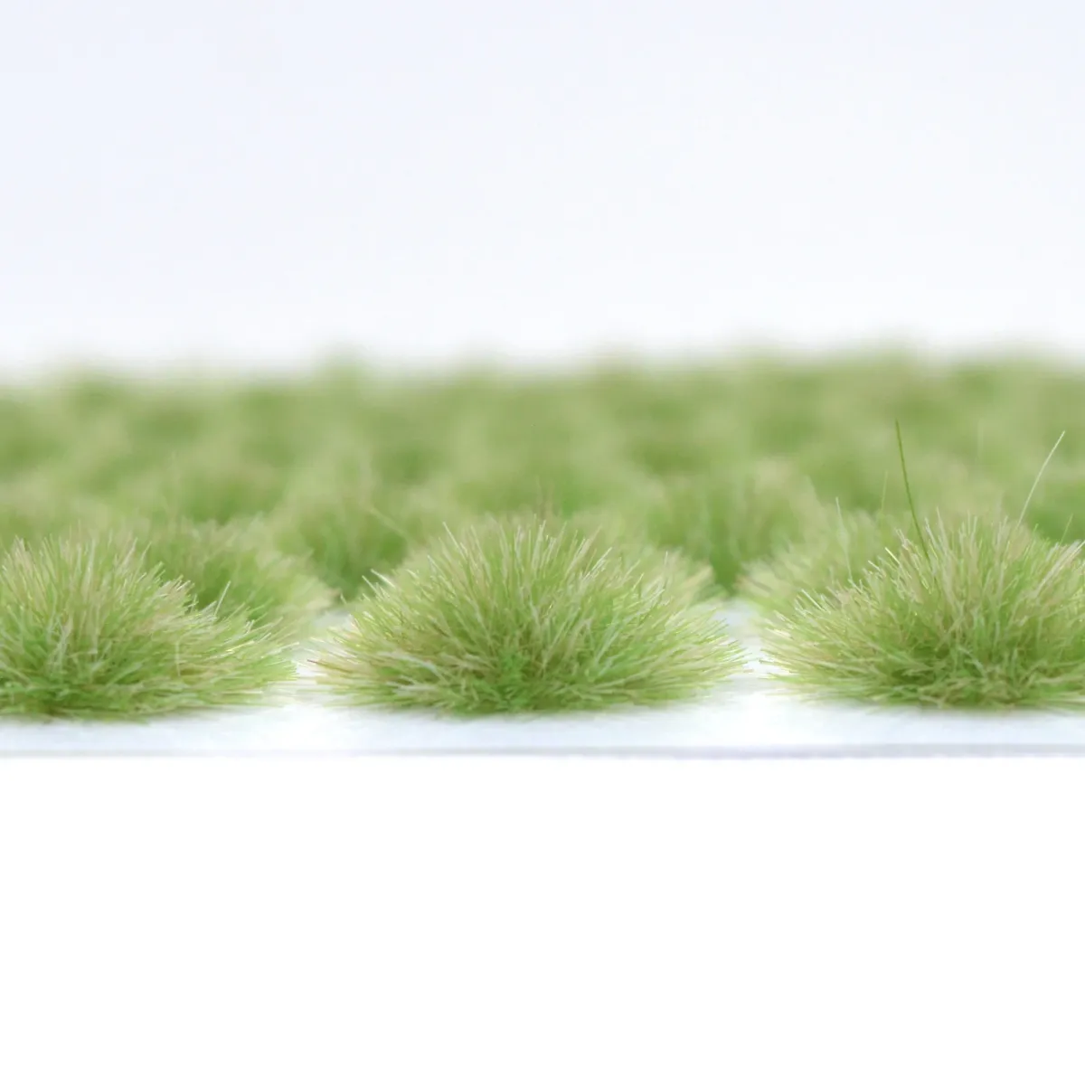 Wildgras Wiesenrand 6 mm – handgefertigte Grasbüschel für Diorama, Tabletop und Modelleisenbahn
