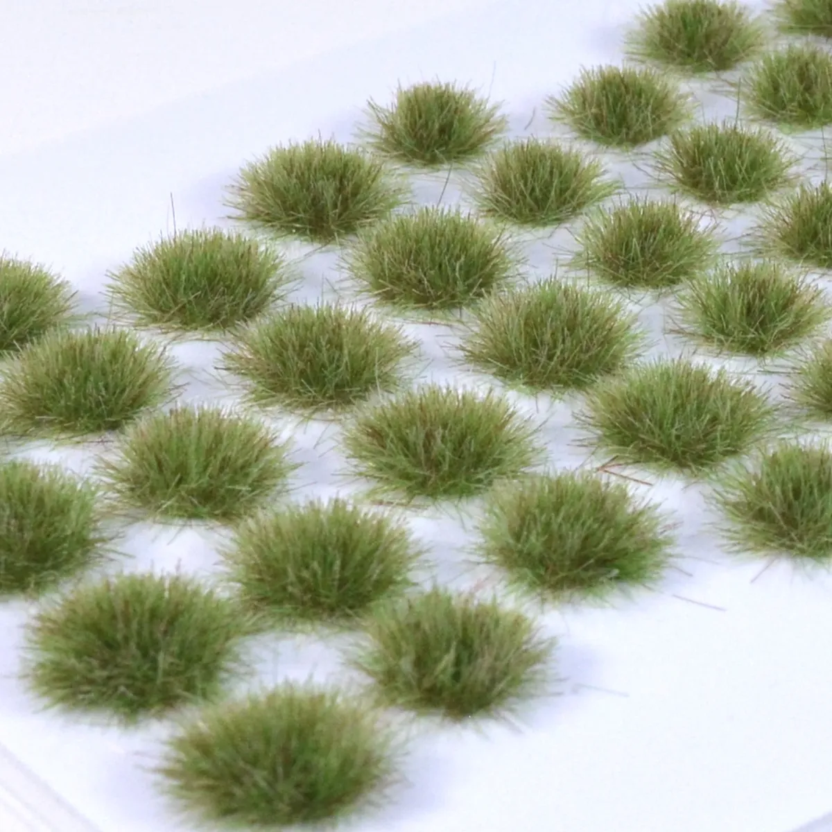 Wildgras Wiesenrand 6 mm – handgefertigte Grasbüschel für Diorama, Tabletop und Modelleisenbahn